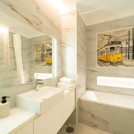 The Charm Of Bolhao - Lisbonne Apartment *